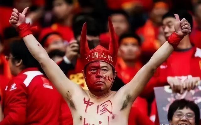前國(guó)腳眼中的國(guó)足，依然值得關(guān)注與期待