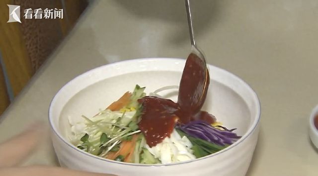 韓國首爾拌飯漲價現(xiàn)象，原因及影響分析
