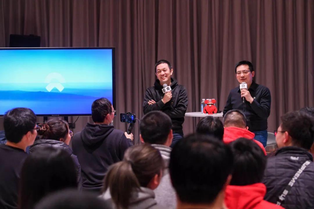 特斯拉發(fā)布會(huì)后股價(jià)下跌近9%，深度解讀背后的原因及未來(lái)趨勢(shì)分析