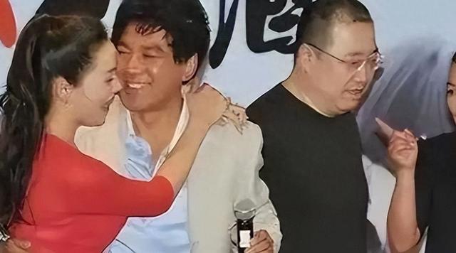 探尋星光背后的故事，老扒揭秘三位明星的成長(zhǎng)歷程