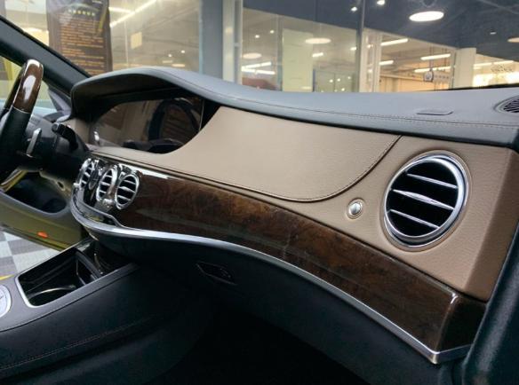 奔馳S級轎車S350L最新報價詳解及優(yōu)惠信息匯總