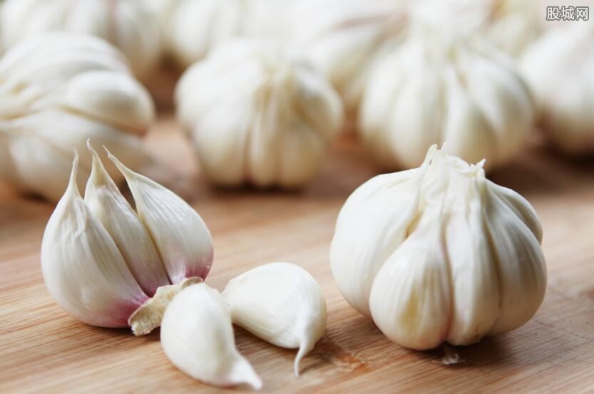 江蘇大蒜價(jià)格最新行情分析與趨勢(shì)預(yù)測(cè)