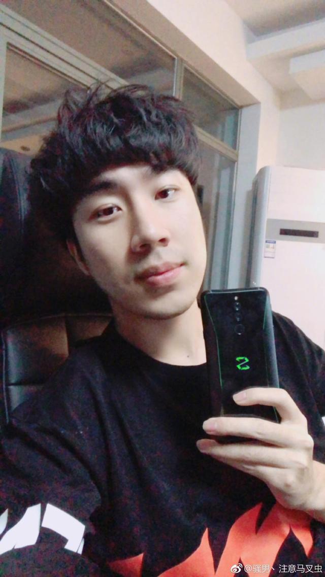 最新騷男亞索英雄風(fēng)采，崛起與魅力的展現(xiàn)