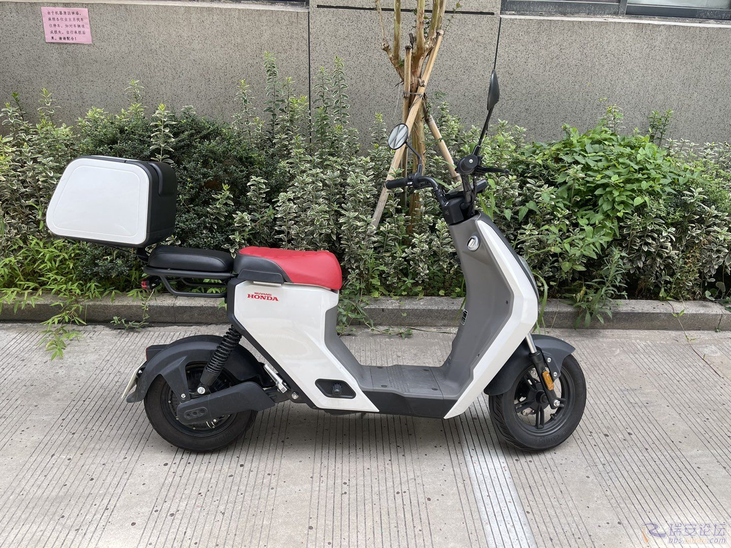 最新款五羊本田電動車，科技與實(shí)用的完美融合