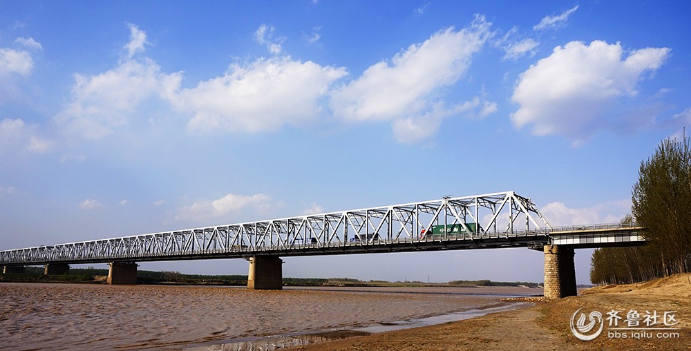 平陰黃河大橋建設(shè)進(jìn)展與影響分析，邁向未來的橋梁建設(shè)最新消息