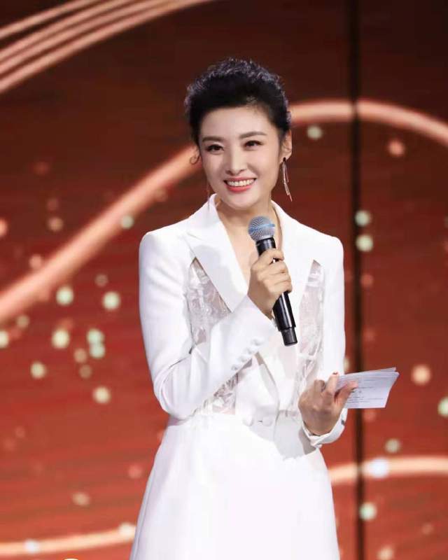 周濤最新動(dòng)態(tài)，技能學(xué)習(xí)與實(shí)踐步驟指南